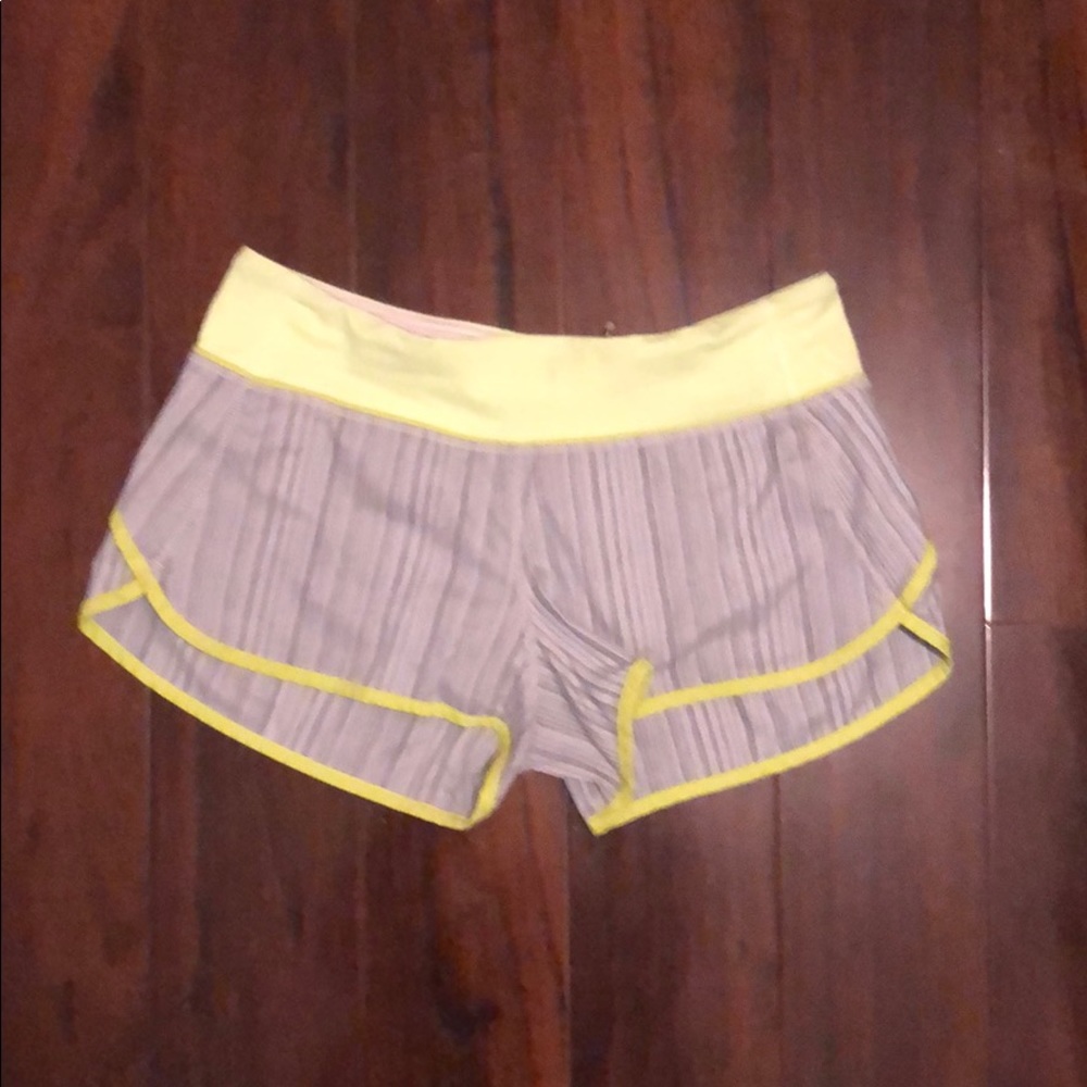 Lululemon Run Speed Shorts *fits smaller than 6